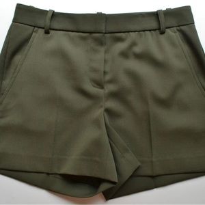 NWT $215 Theory Wool Blend Garland Short Size 2 Olive